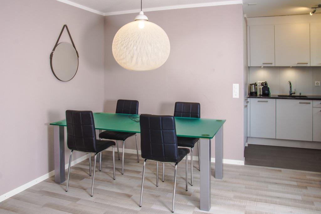 RELOC Serviced Apartments Zurich-Oerlikon Zimmer foto