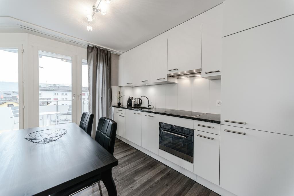 RELOC Serviced Apartments Zurich-Oerlikon Zimmer foto